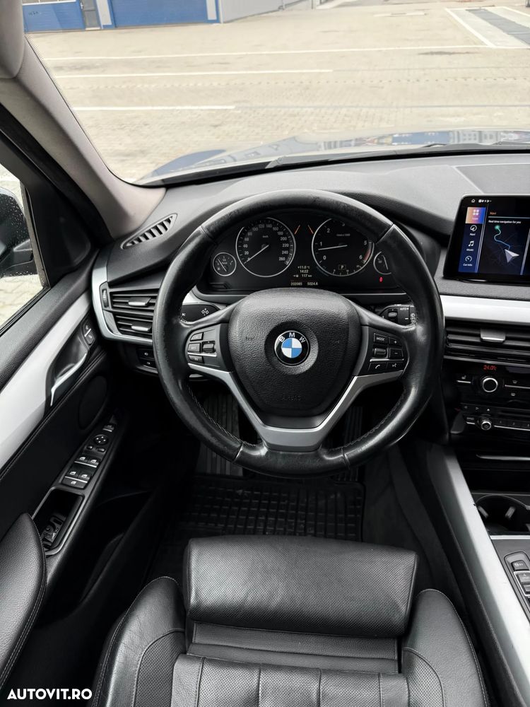 BMW X5 xDrive30d - 12