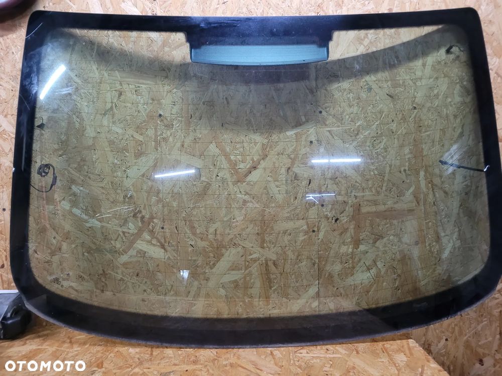 AUDI A5 8T COUPE SZYBA TYŁ