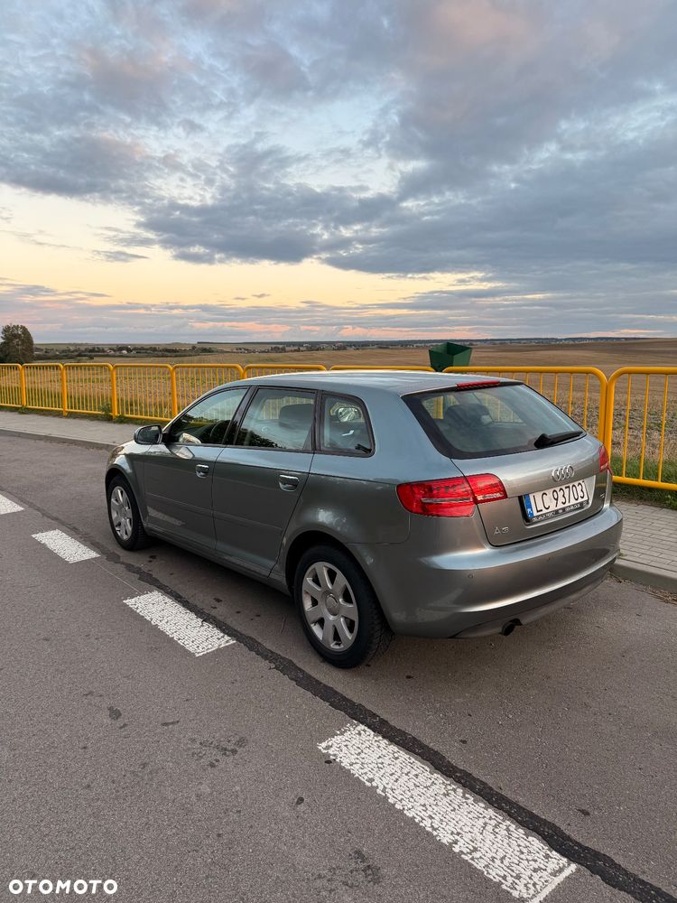 Audi A3 Sportback - 11