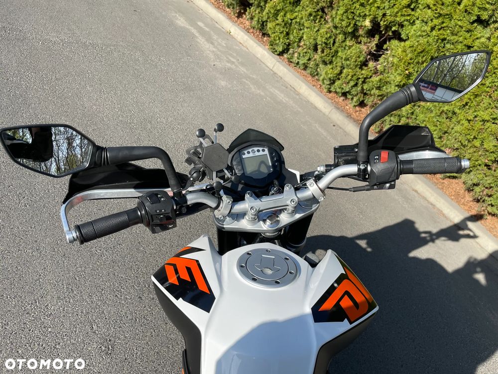 KTM Duke 125 - 10