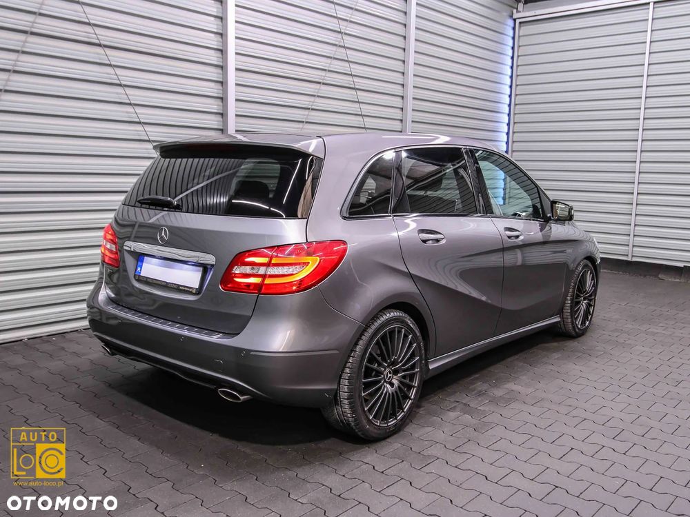 Mercedes-Benz Klasa B 180 d 7G-DCT SCORE - 8
