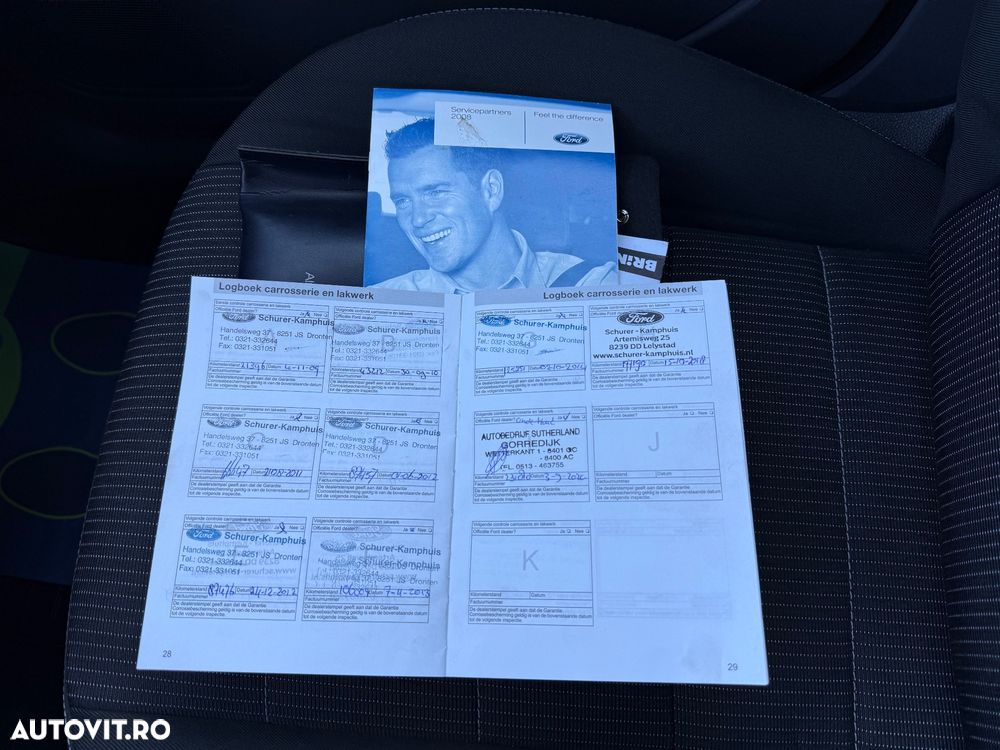 Ford Focus 1.6 16V Titanium - 24