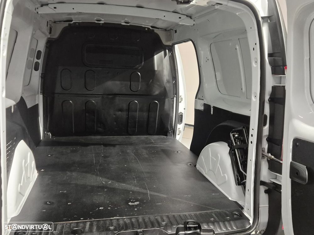 Renault Kangoo 1.5 dCi Maxi Business 3L (Longa) - 40