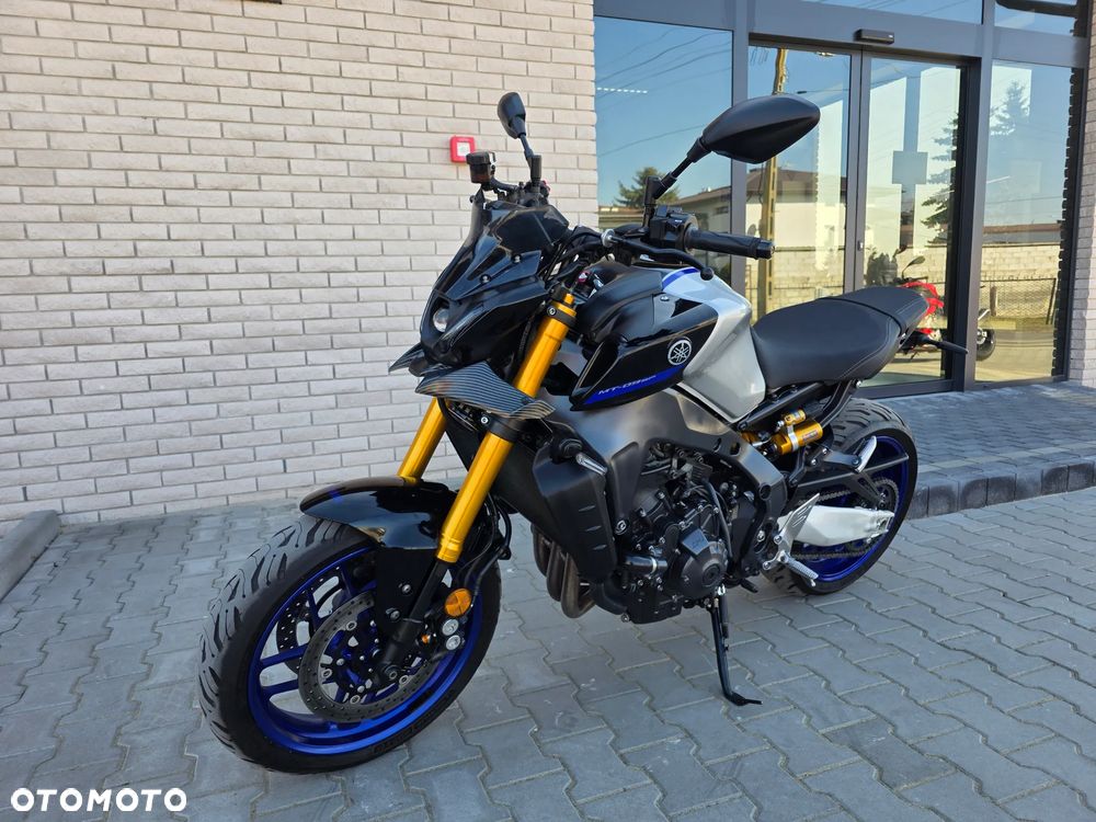 Yamaha MT - 4