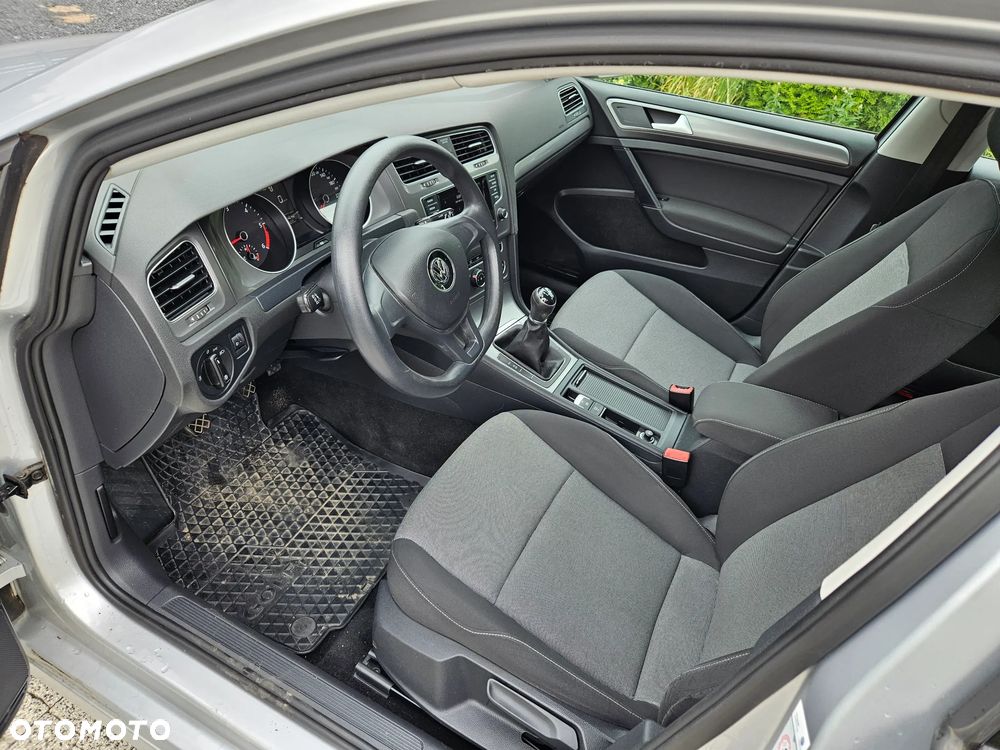 Volkswagen Golf 1.6 TDI BlueMotion Technology Trendline - 9