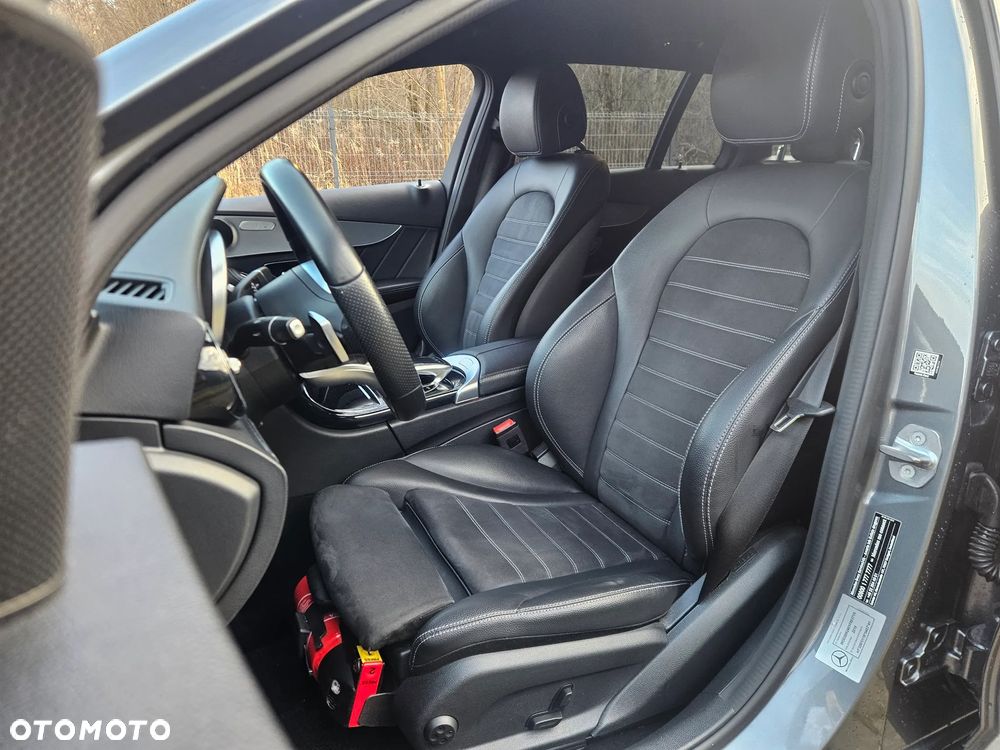 Mercedes-Benz Klasa C 180 9G-TRONIC - 8