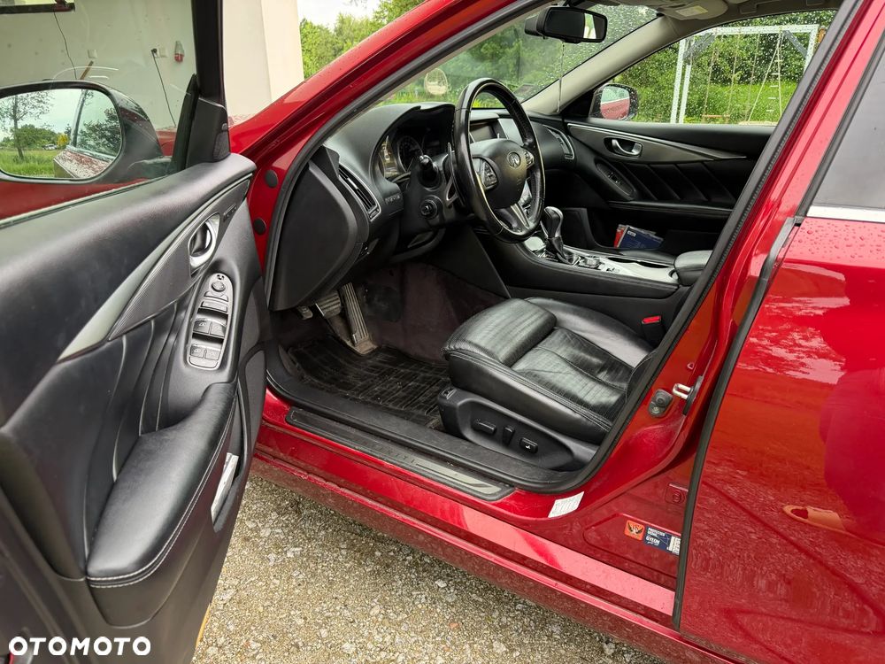 Infiniti Q50 Q50S Hybrid AWD Sport Tech - 14