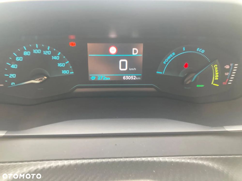 Peugeot 208 e-208 50kWh Business - 8
