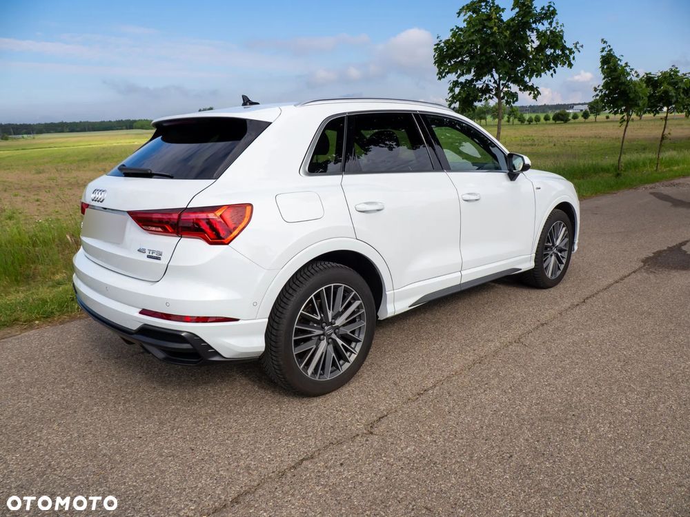 Audi Q3 45 TFSI Quattro S tronic S line - 4