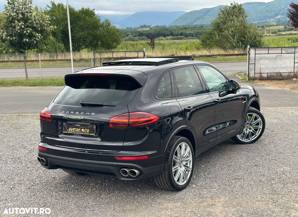 Porsche Cayenne S E-Hybrid Platinum Edition - 18