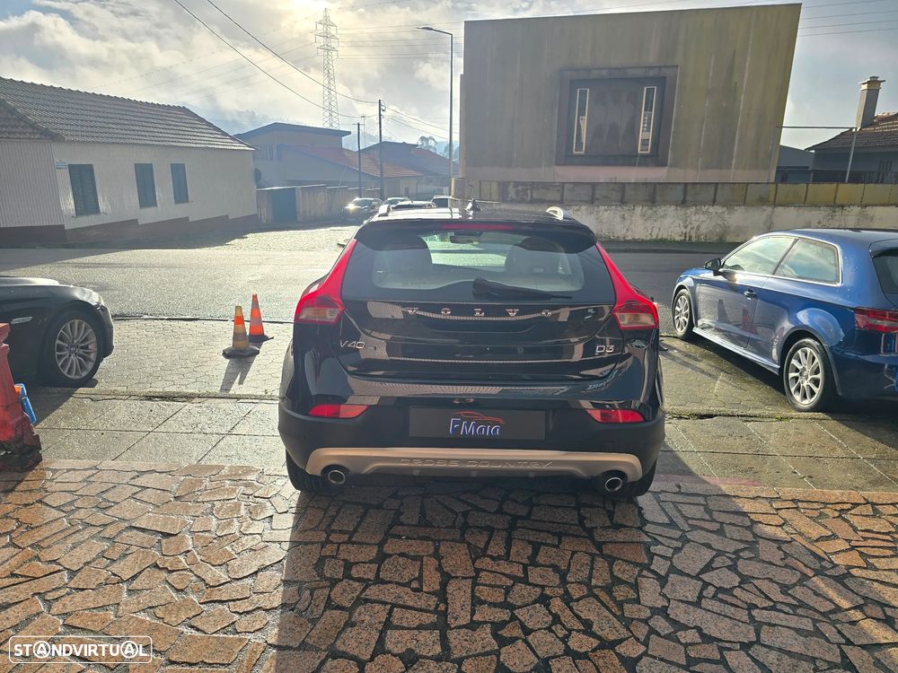 Volvo V40 Cross Country D3 Ocean Race - 5