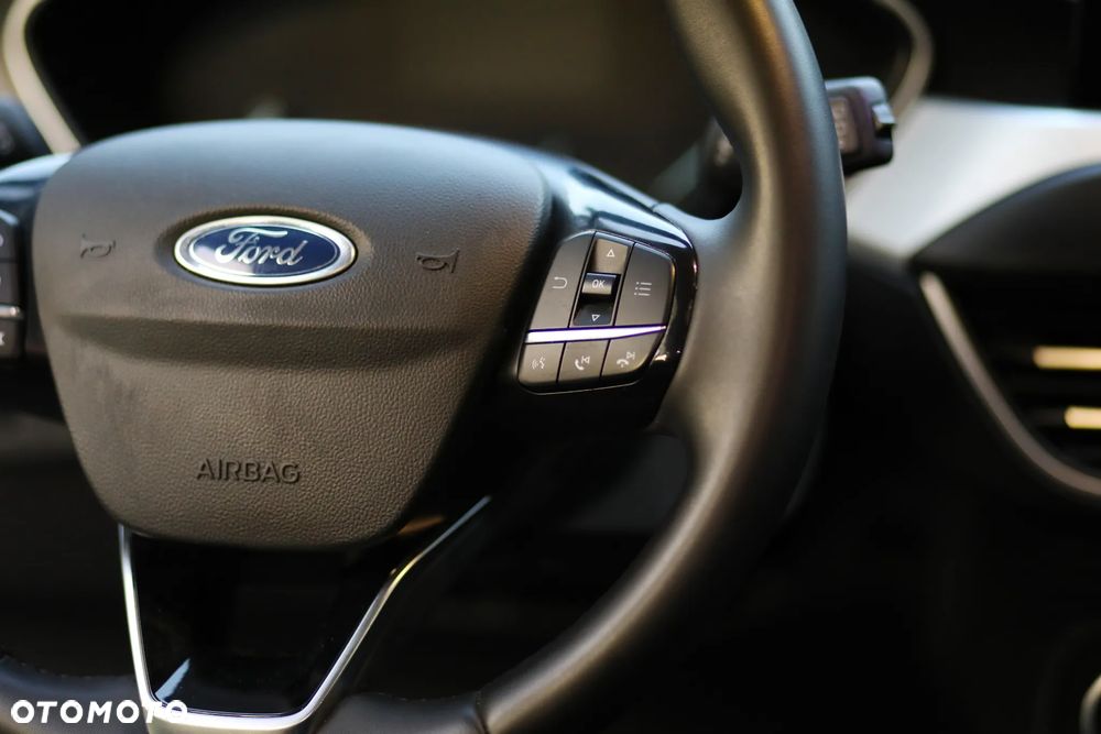 Ford Focus 1.0 EcoBoost Connected - 28