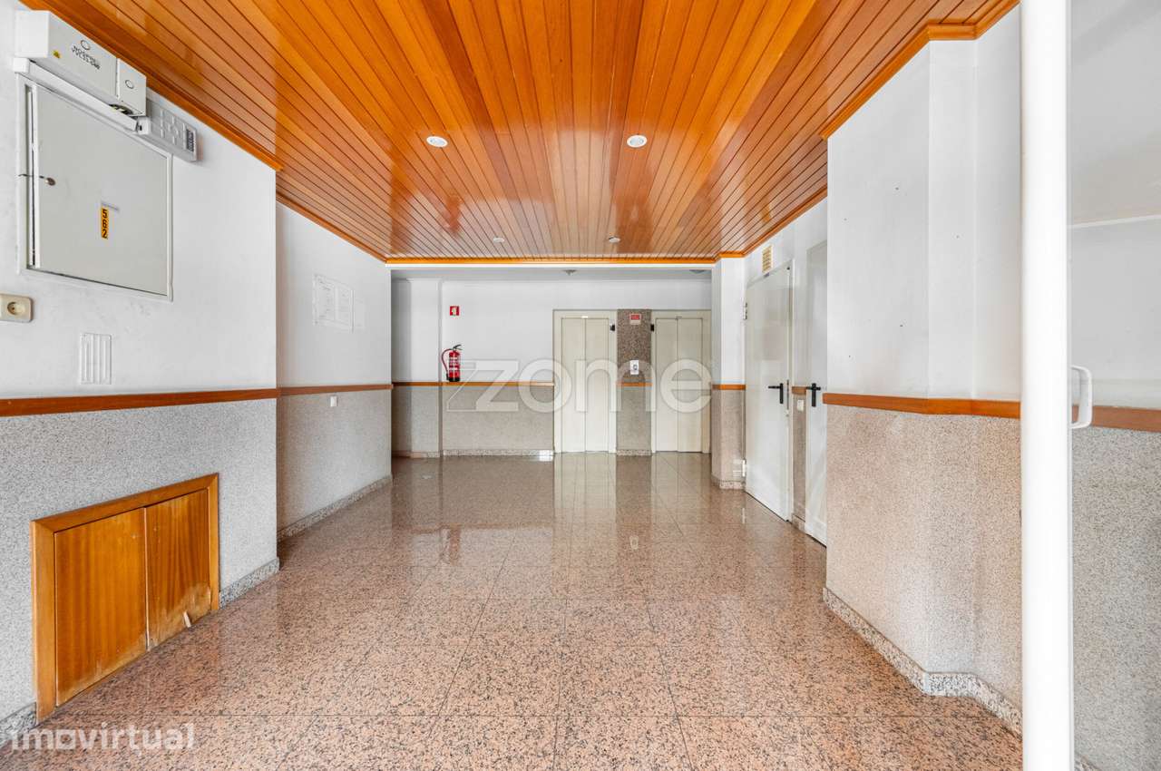 Apartamento T2 em Valongo - Grande imagem: 2/24