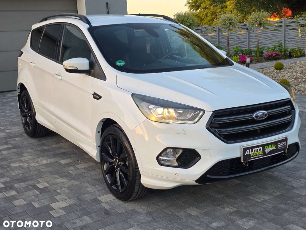 Ford Kuga - 38
