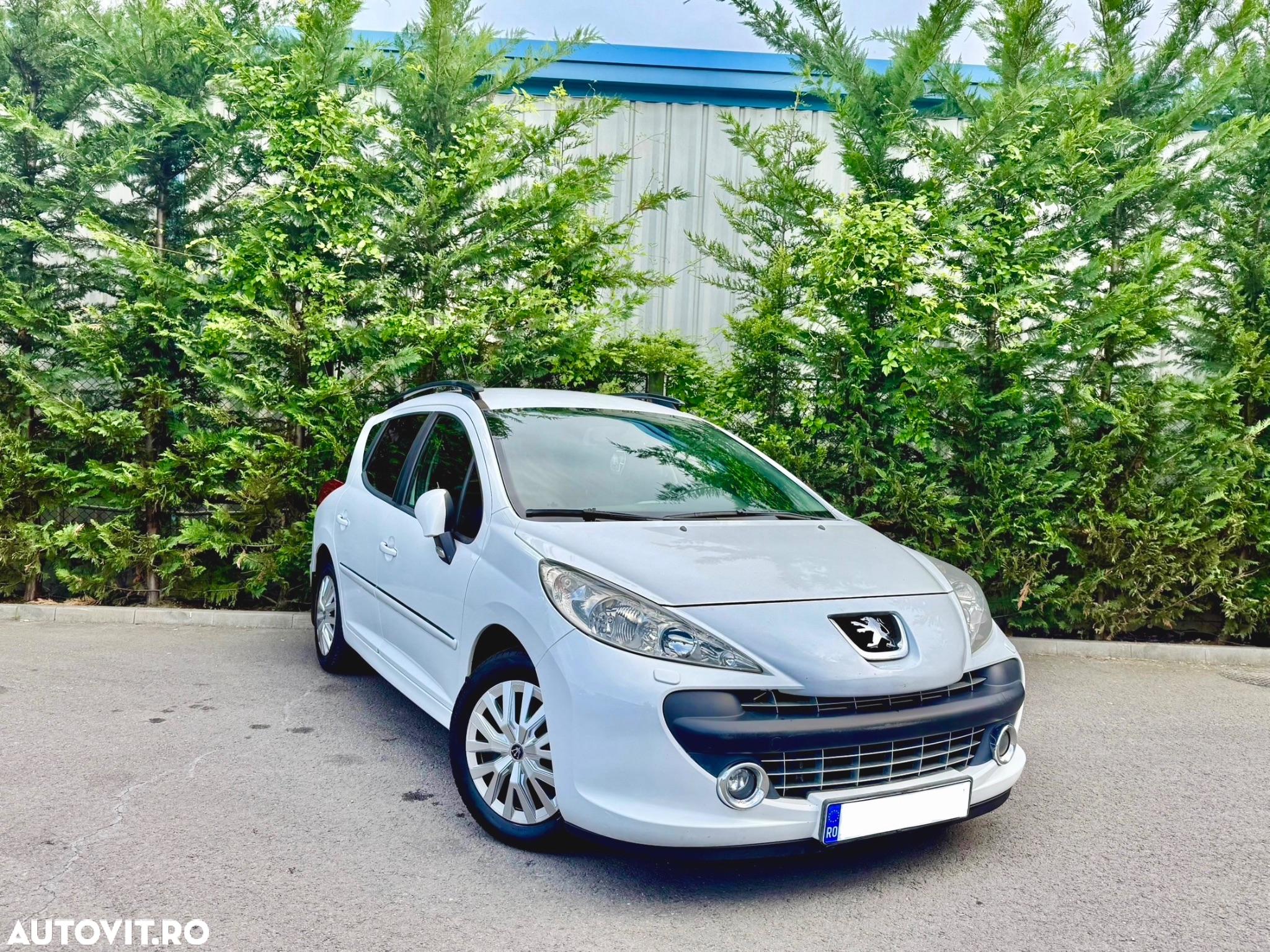 Peugeot 207 SW HDi FAP 90 (Blue Lion) Business-Line Niveau 1 - 3