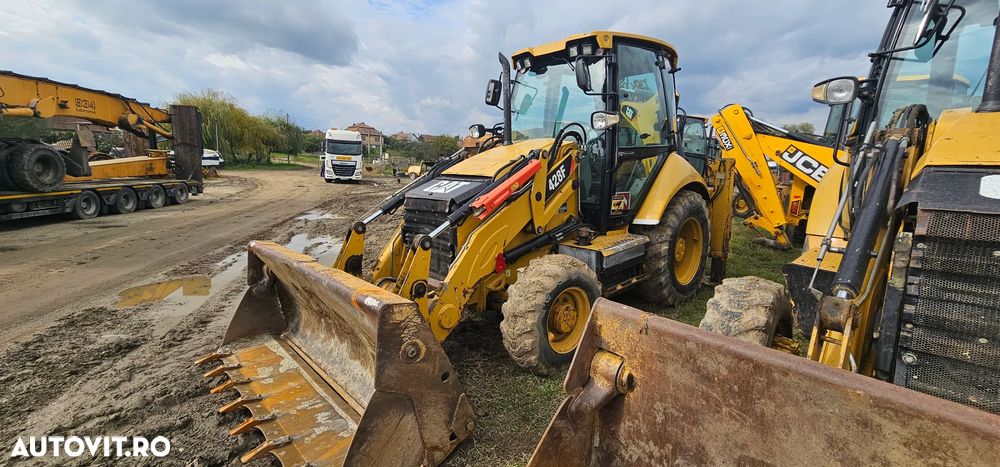 Buldoexcavator Caterpillar CAT 428F, 428 F - 5