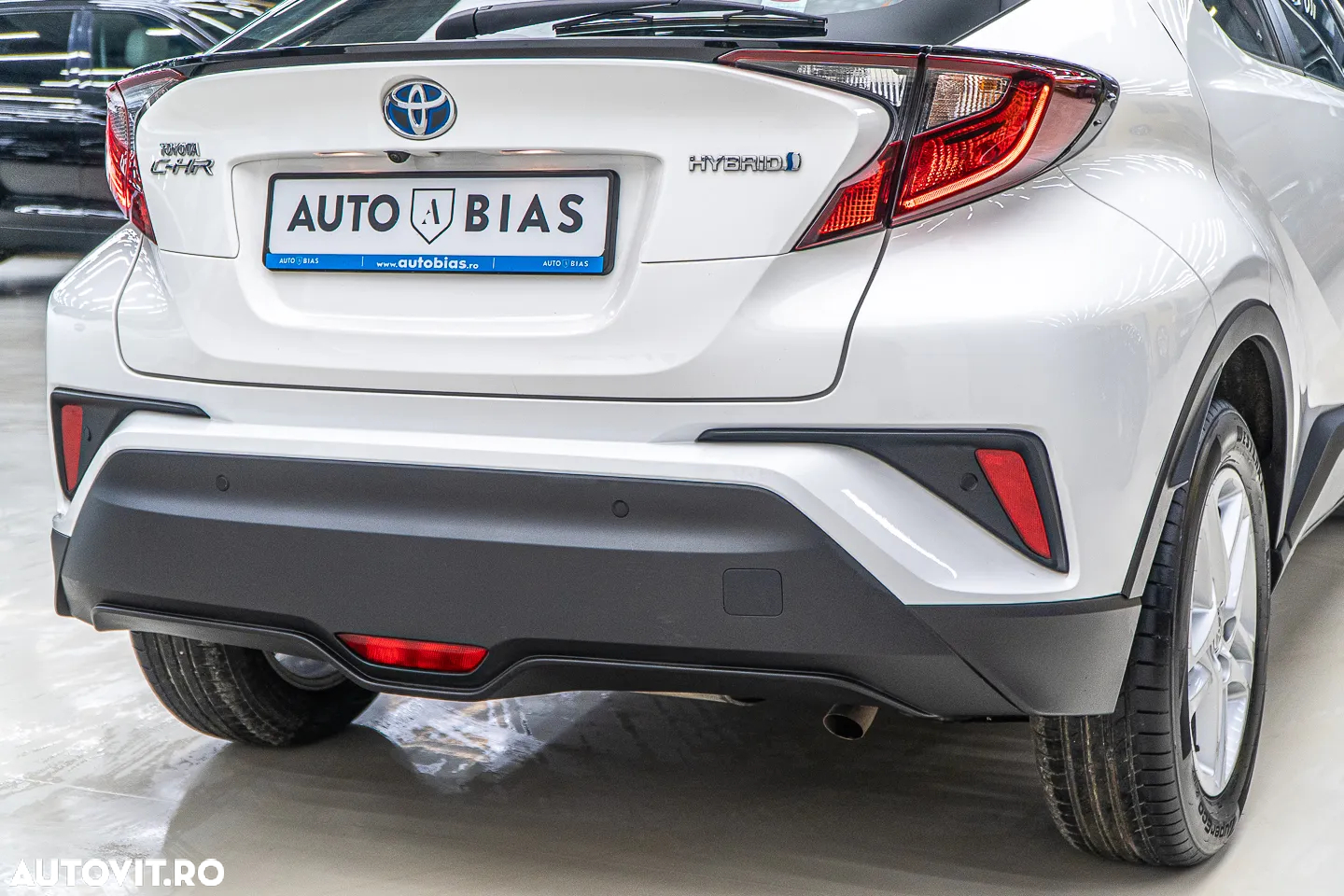 Toyota C-HR 1.8 HSD 122 CP 4x2 CVT Cult - 14