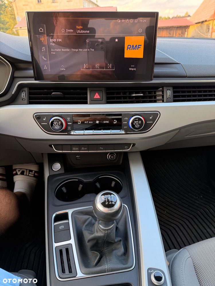 Audi A4 Limousine 35 TFSI - 17