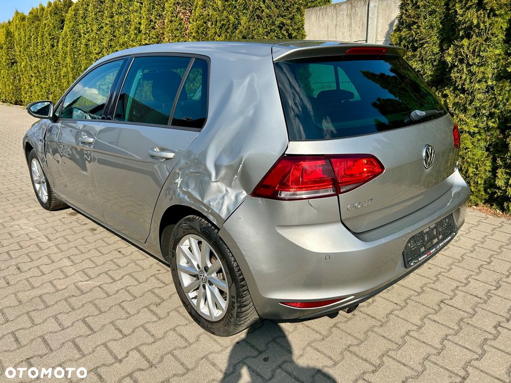 Volkswagen Golf 1.2 TSI BMT Trendline DSG - 10