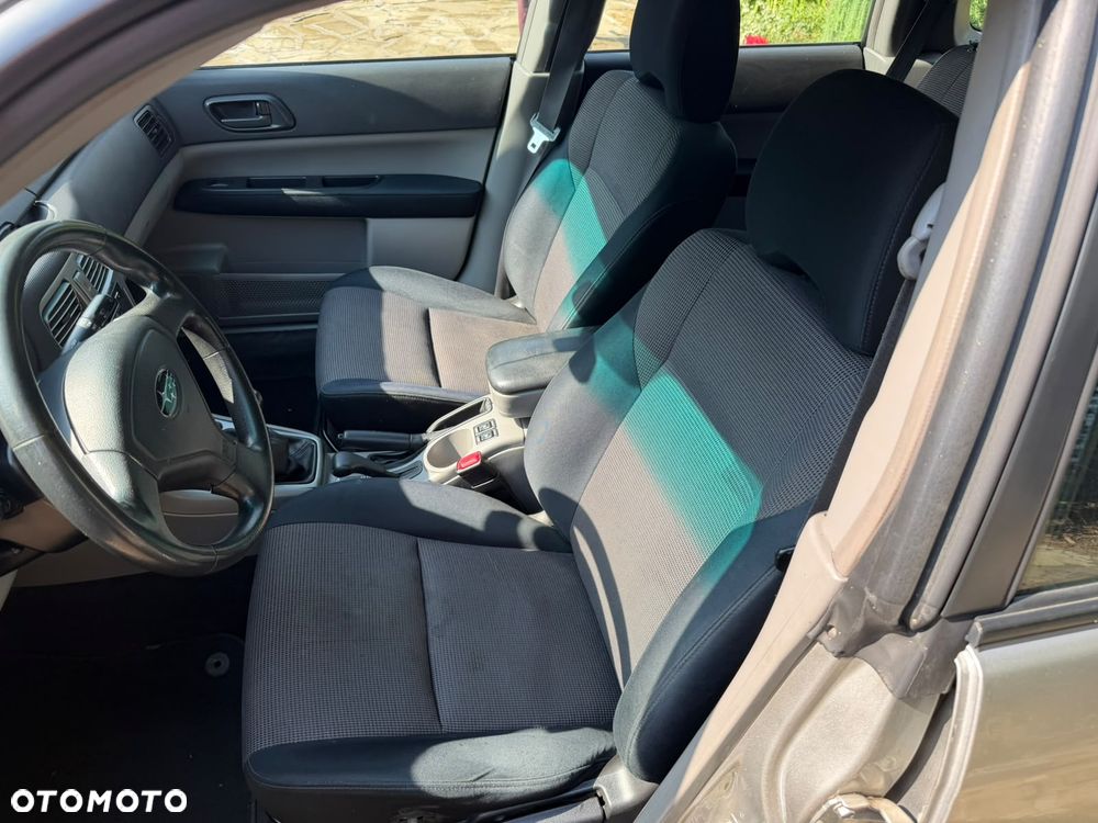 Subaru Forester 2.0 X - 4