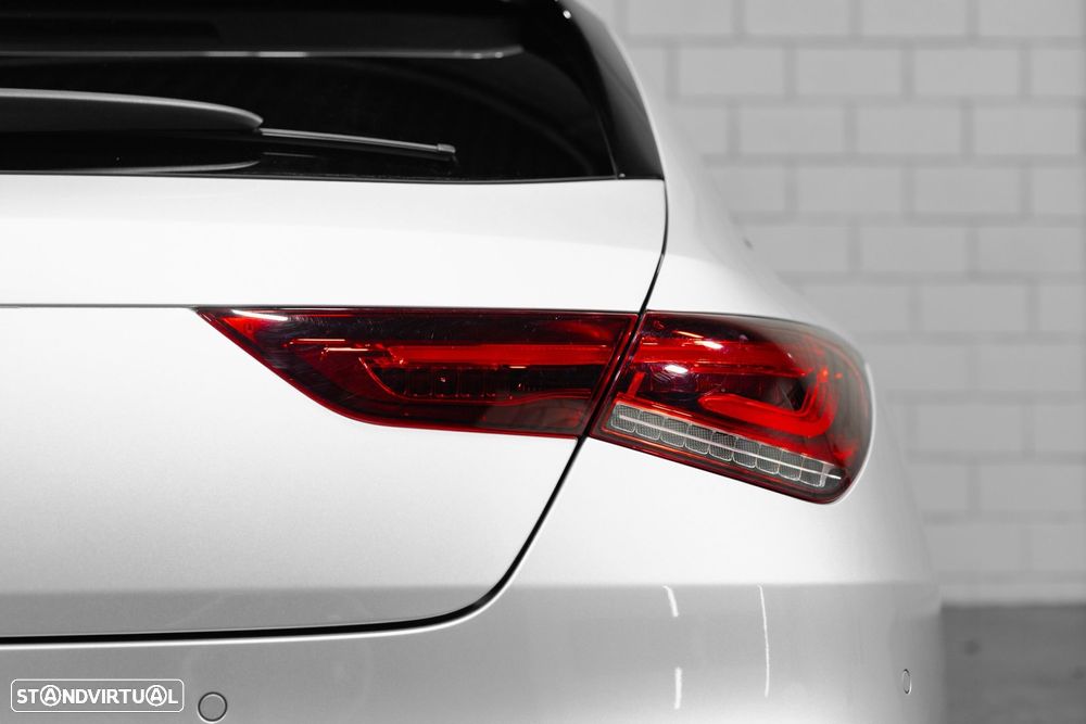 Mercedes-Benz CLA 250 e Shooting Brake AMG Line - 45