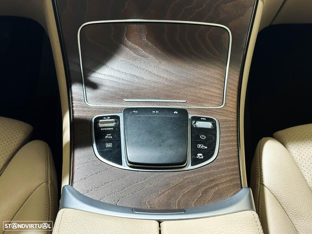 Mercedes-Benz GLC 300 e 4Matic 9G-TRONIC Edition AMG Line - 21