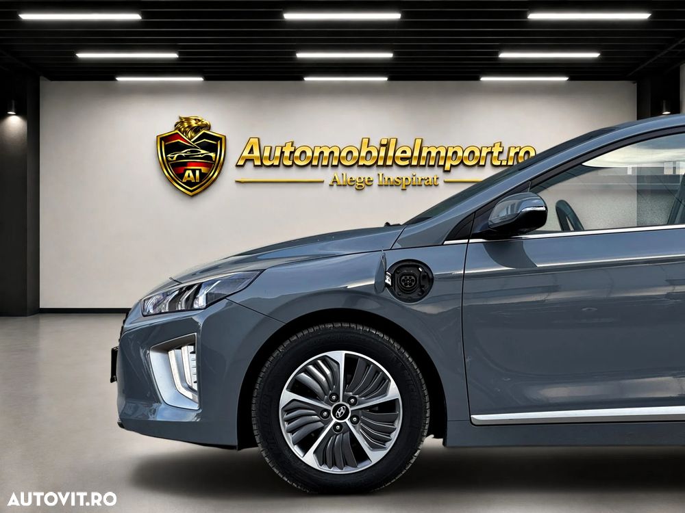 Hyundai IONIQ 1.6 GDI Premium - 30