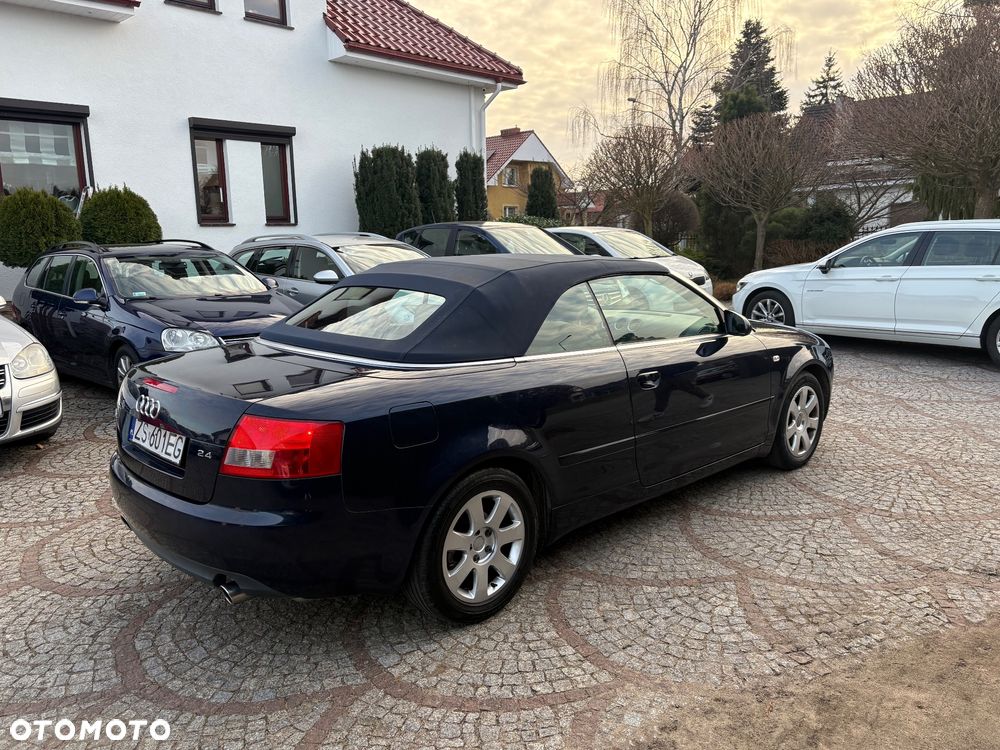 Audi A4 Cabrio - 12