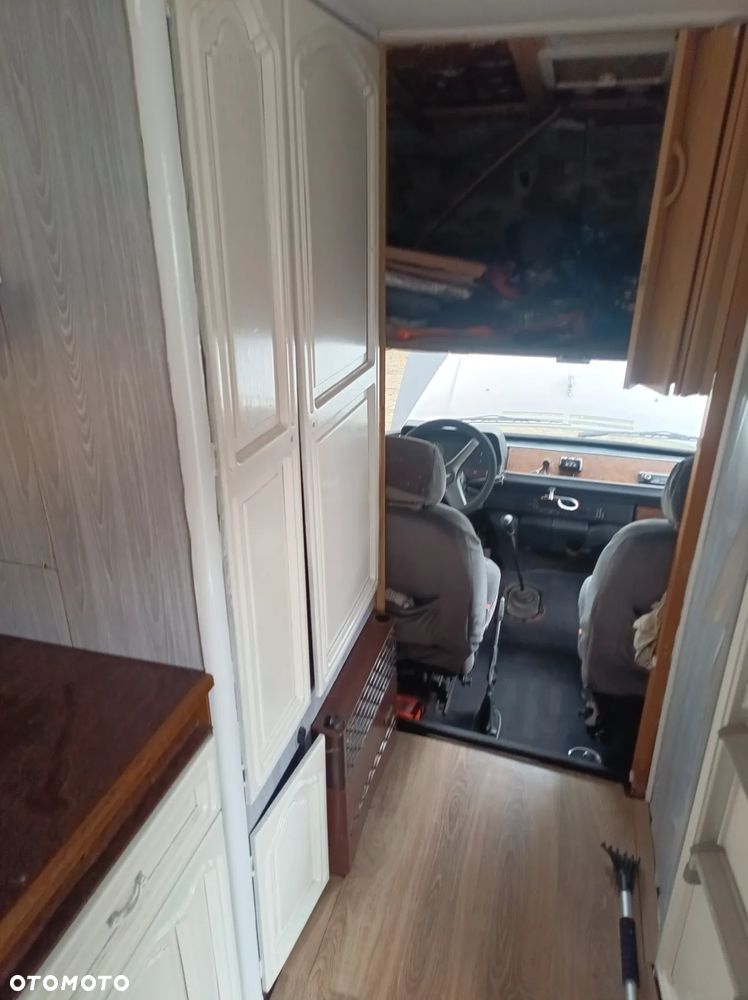 Ford Transit - 14
