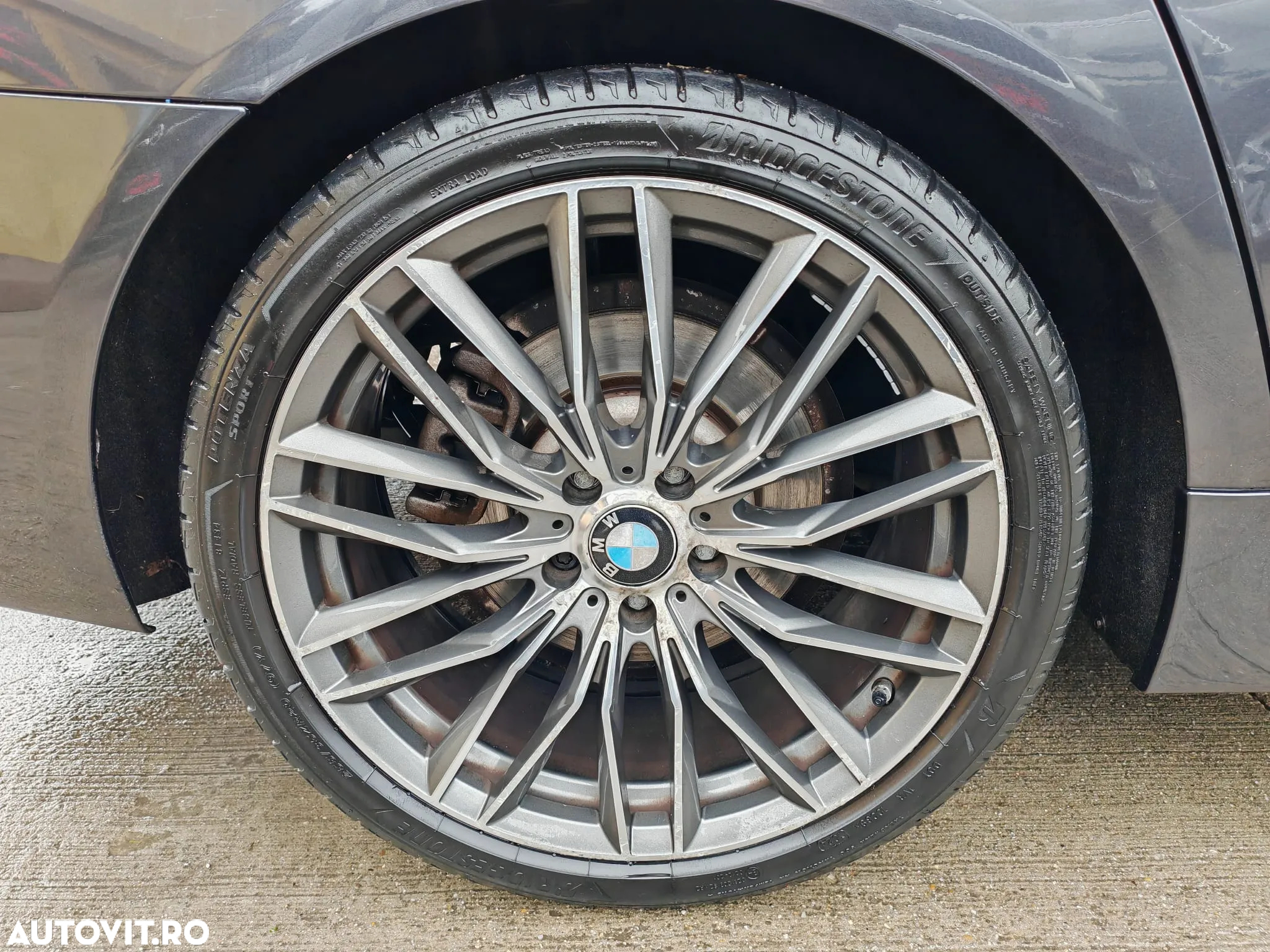 BMW Seria 5 518d Aut. - 9
