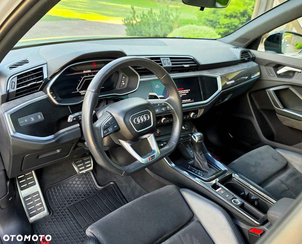 Audi RS Q3 - 7
