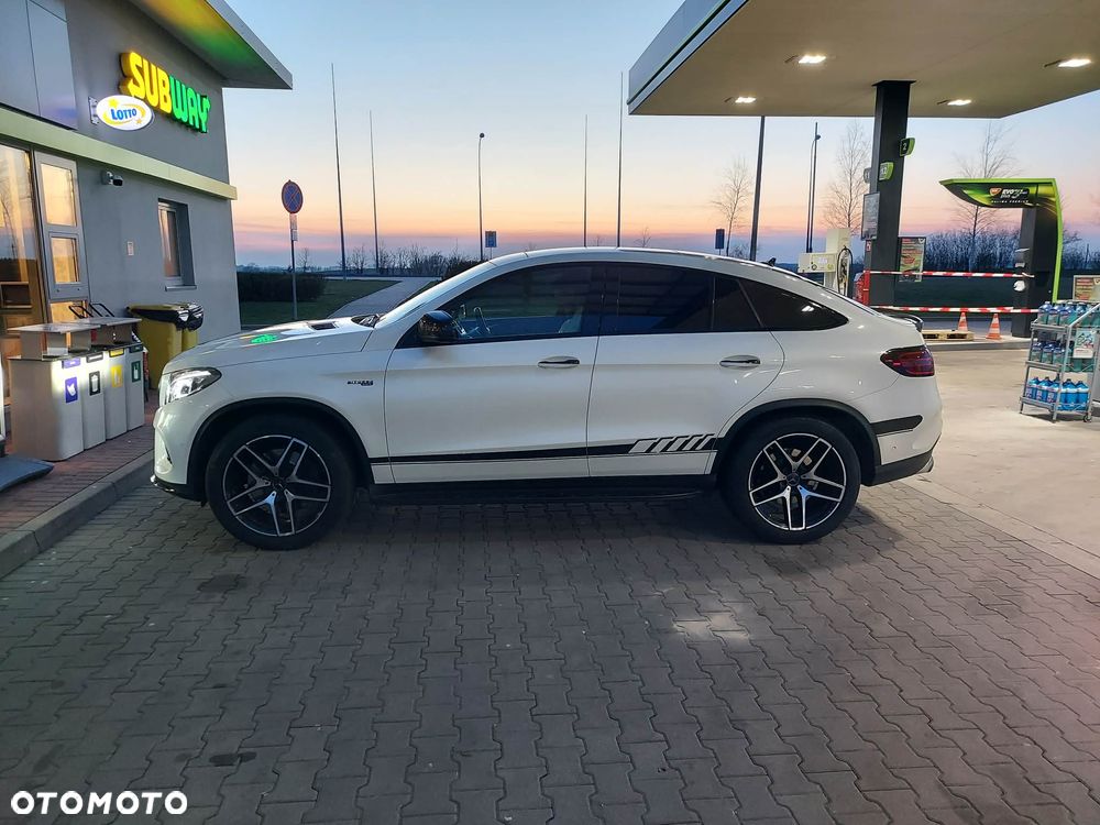 Mercedes-Benz GLE - 9