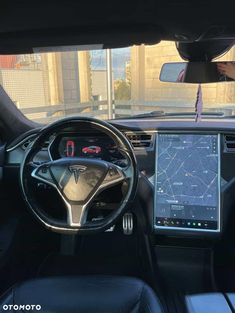 Tesla Model S Dual Motor Allradantrieb Performance - 18