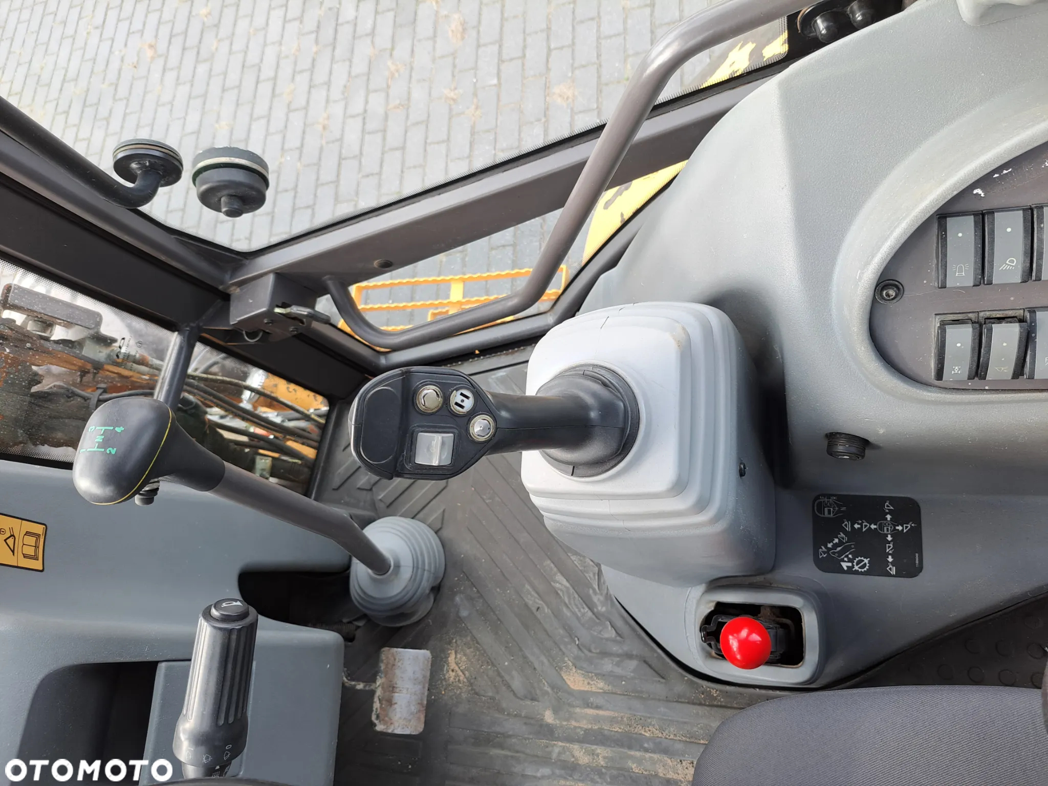 Volvo BL71 - 14