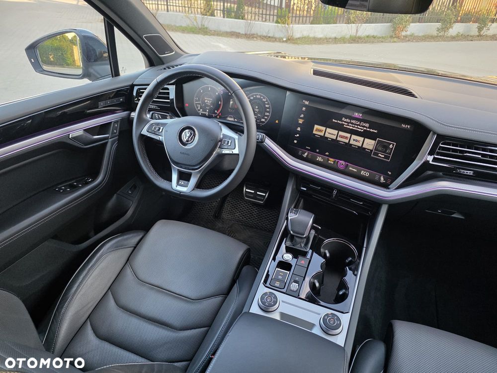 Volkswagen Touareg 3.0 V6 TDI SCR 4Mot R-Line - 10