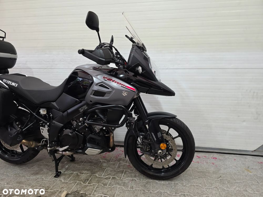 Suzuki DL - 12
