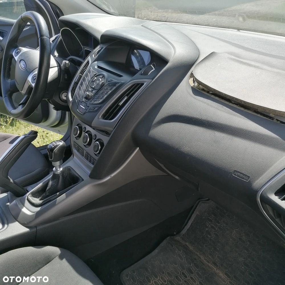 Ford Focus - 9