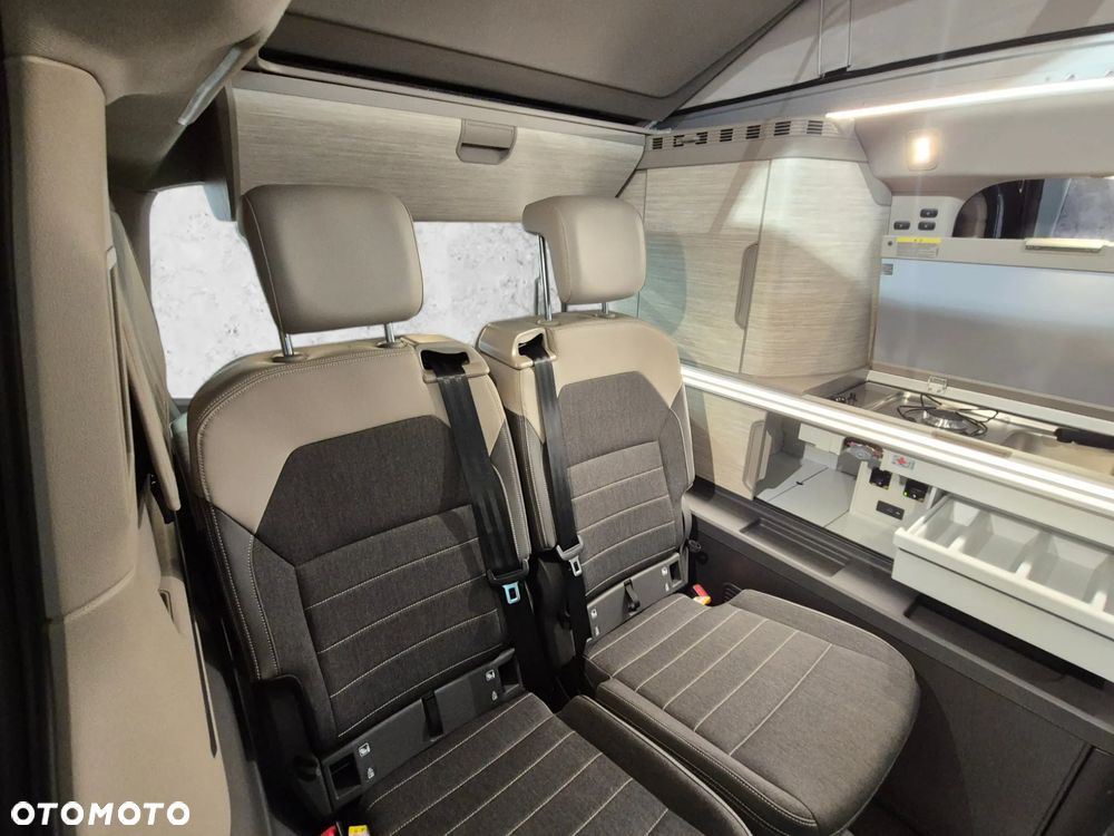 Volkswagen California - 32