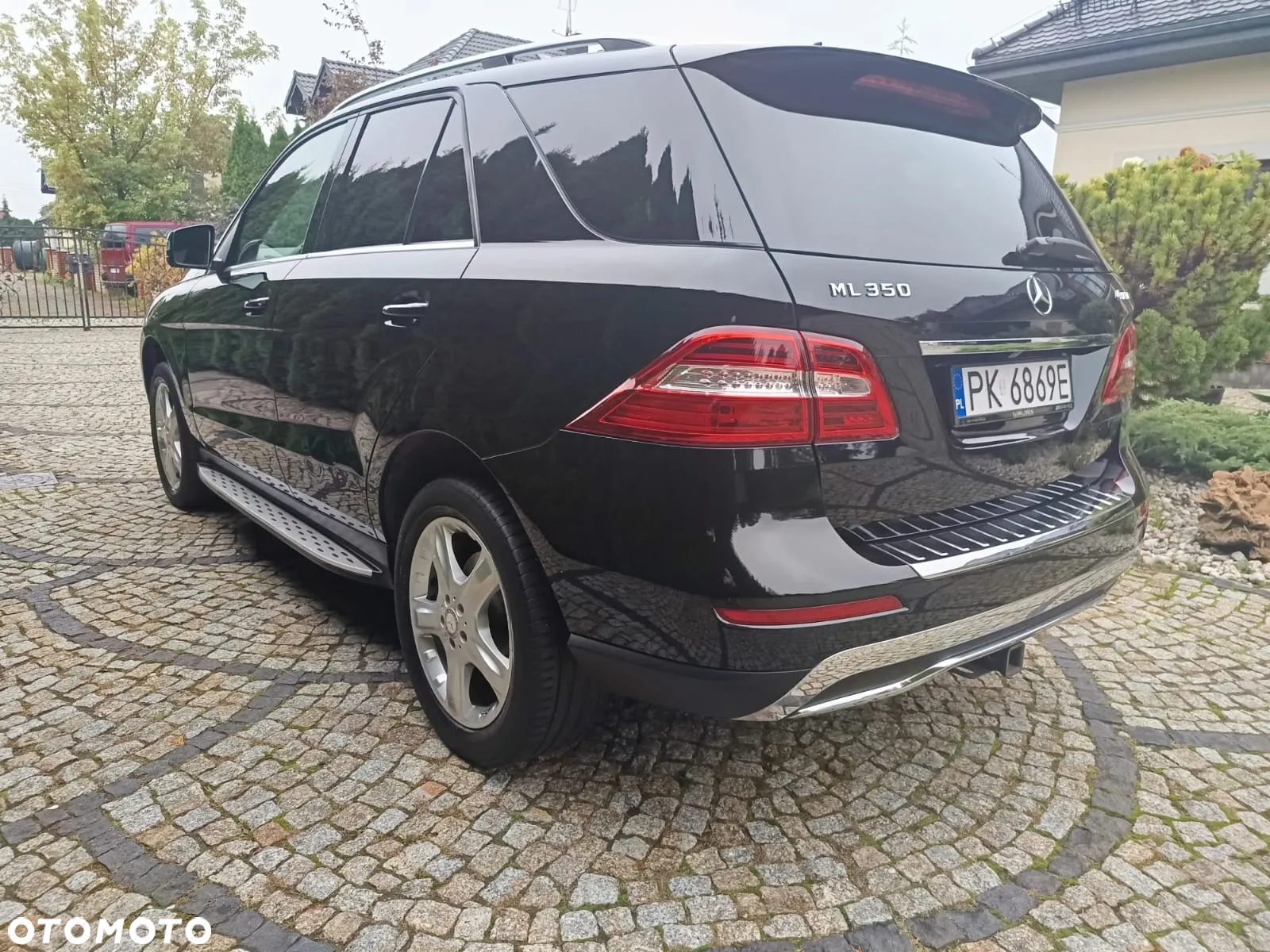 Mercedes-Benz ML - 10