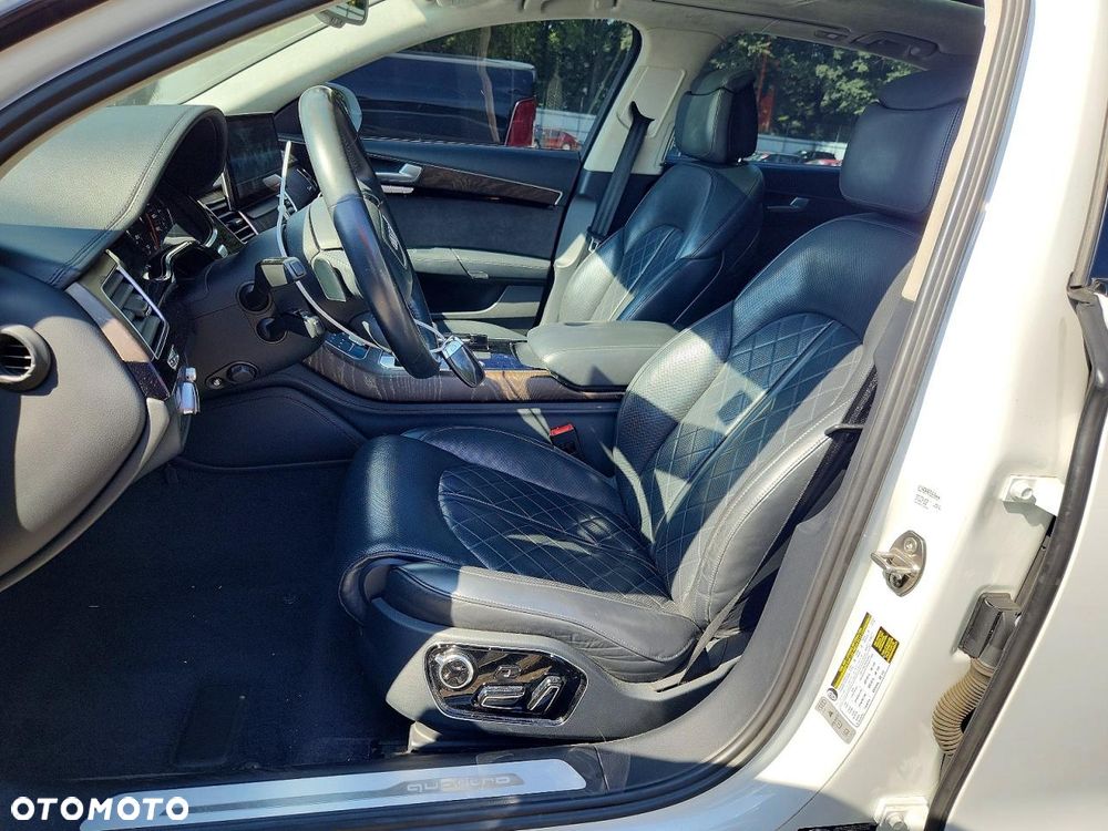 Audi A8 4.0 TFSI L Quattro - 7