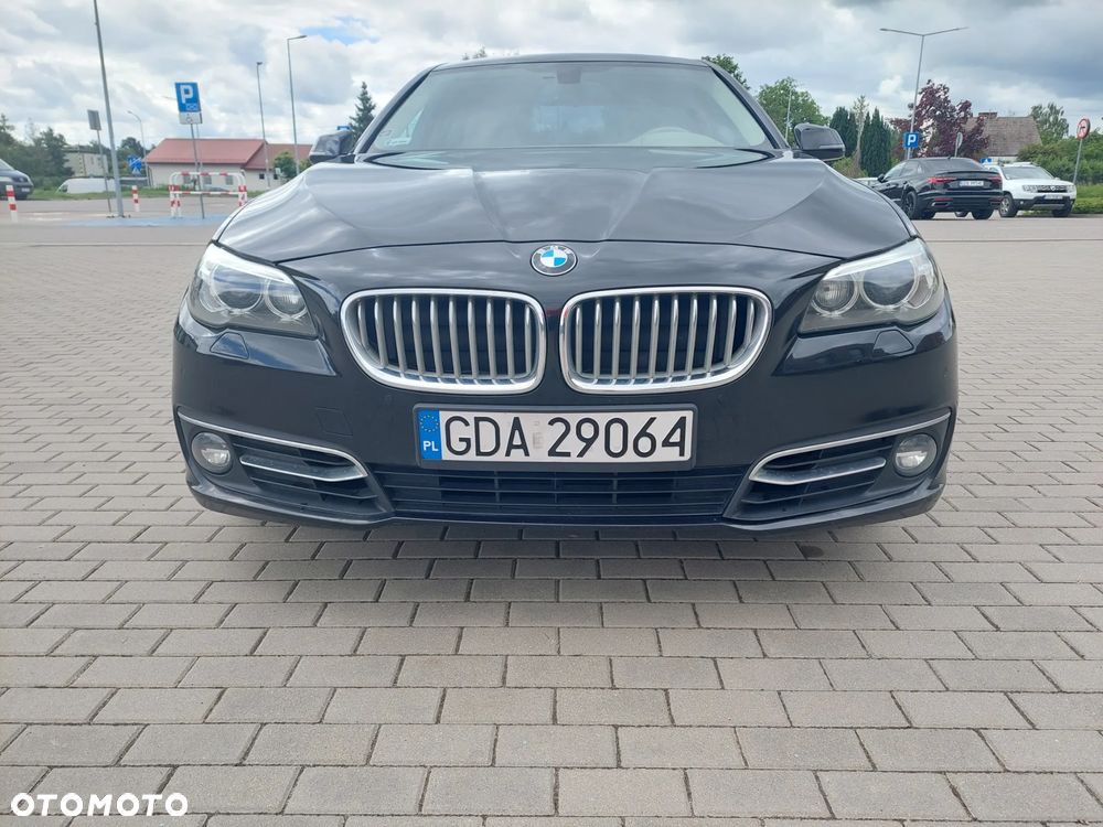 BMW Seria 5 525d xDrive Modern Line - 2