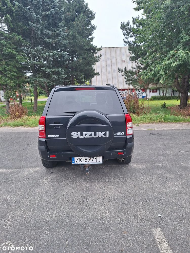 Suzuki Grand Vitara 2.4 De Luxe EU5 - 5