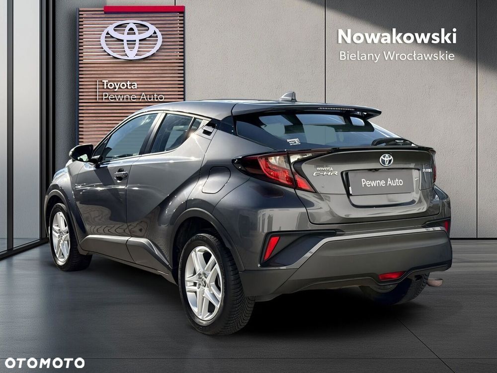 Toyota C-Hr 2023 photo 2