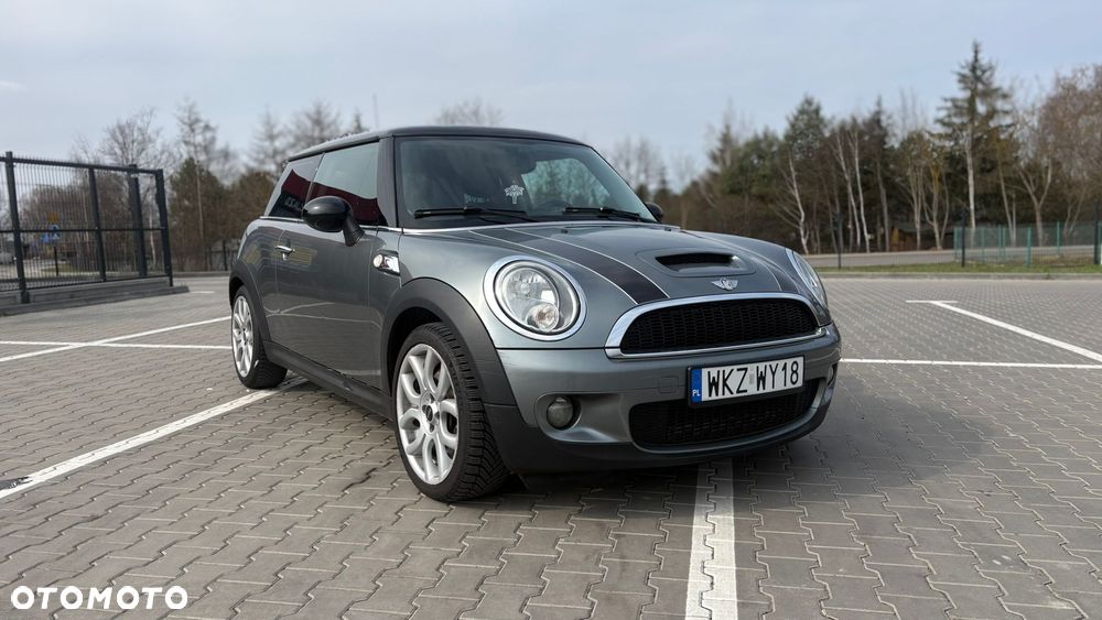 MINI Cooper S - 1