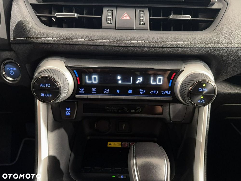 Toyota RAV4 - 27