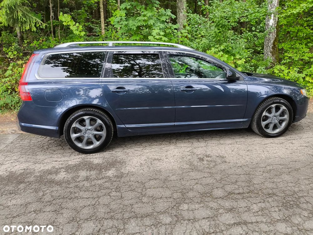 Volvo V70 2.0 - 8