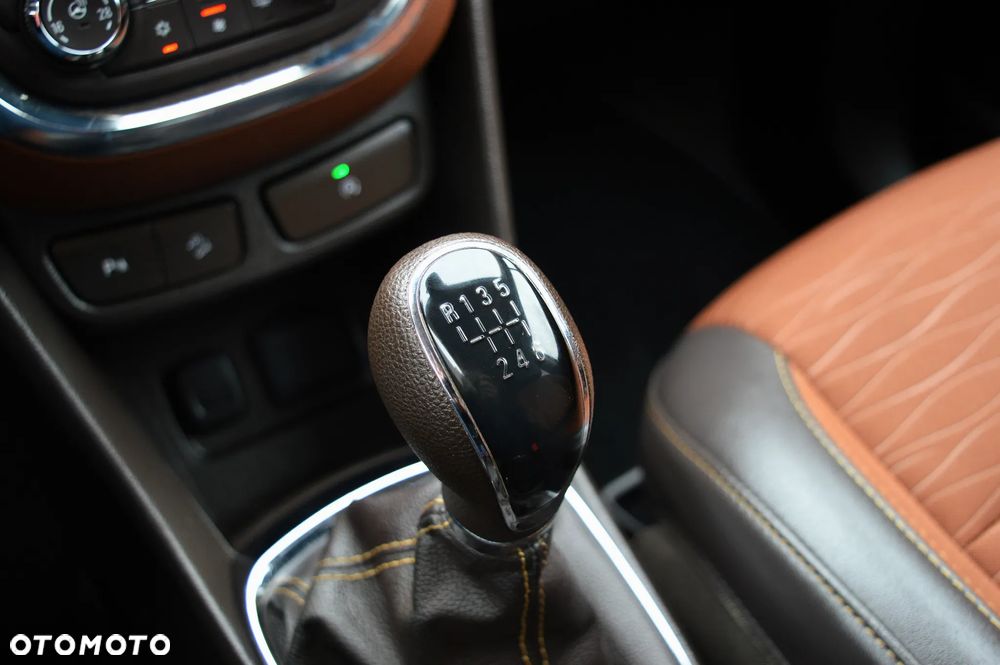 Opel Mokka 1.4 T Cosmo S&S 4x4 - 23