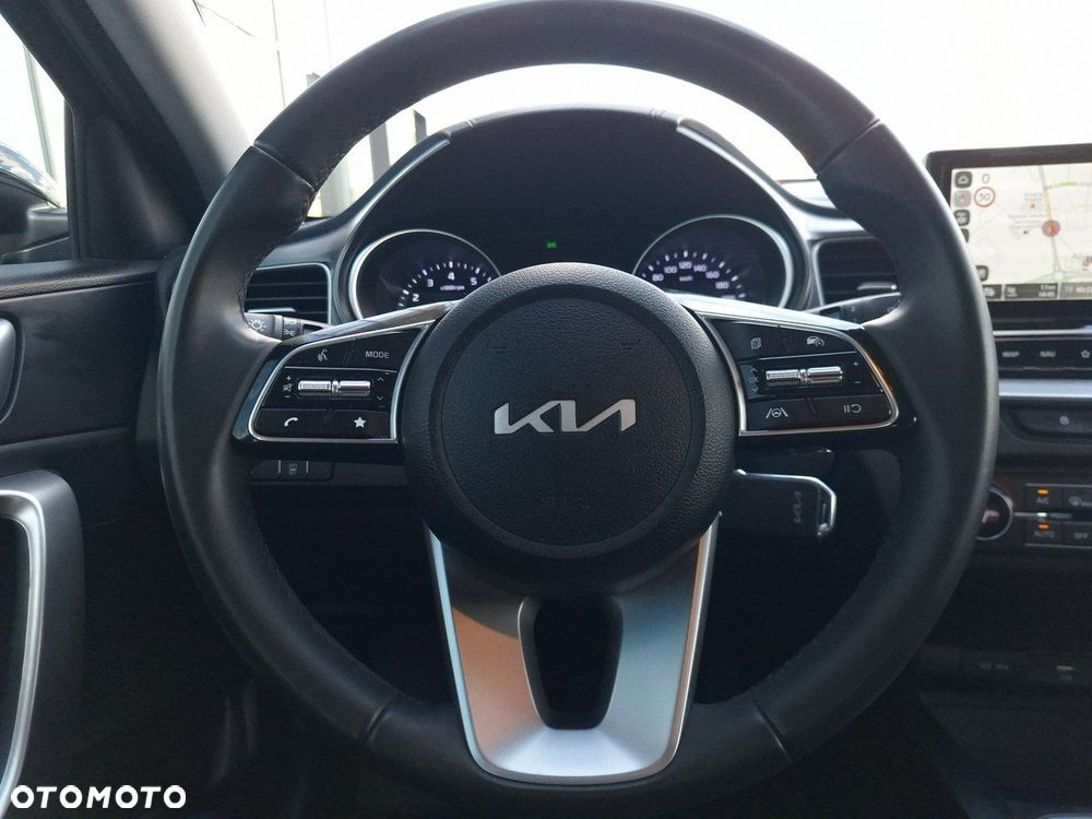 Kia XCeed 1.5 T-GDI M - 15