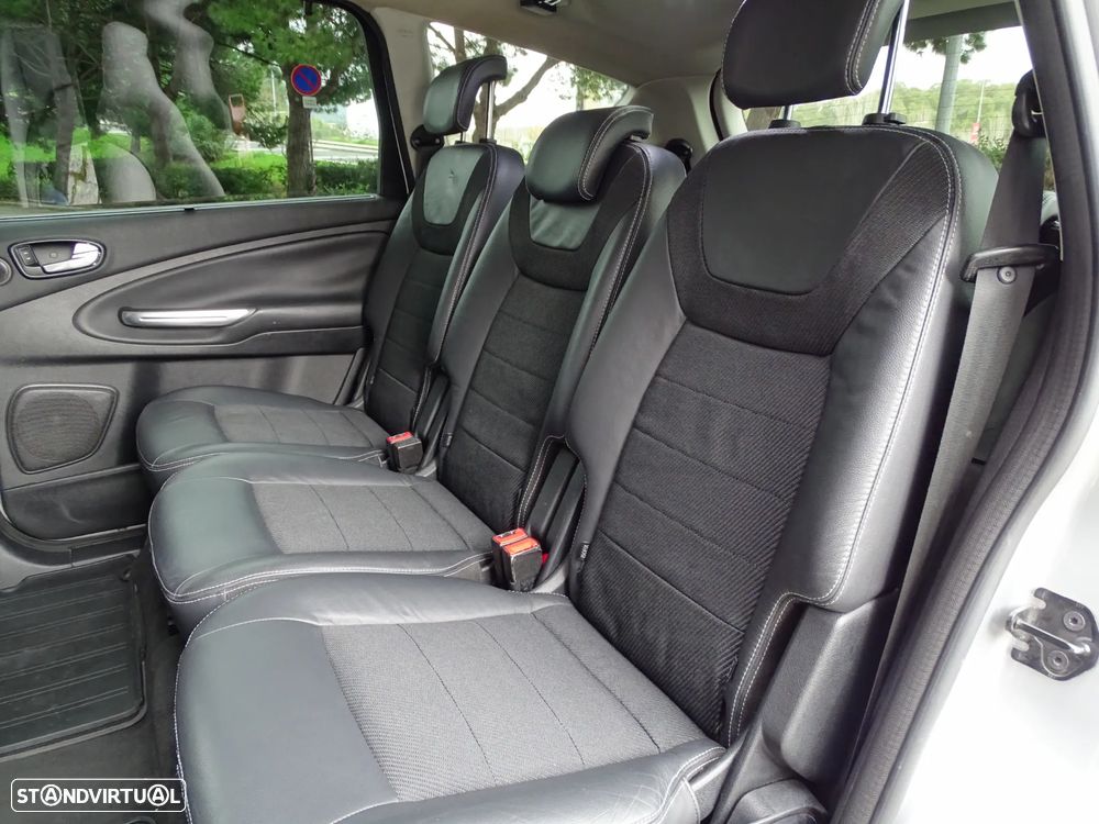 Ford S-Max 2.0 TDCi Titanium Busine. 7L Aut. 149g - 8