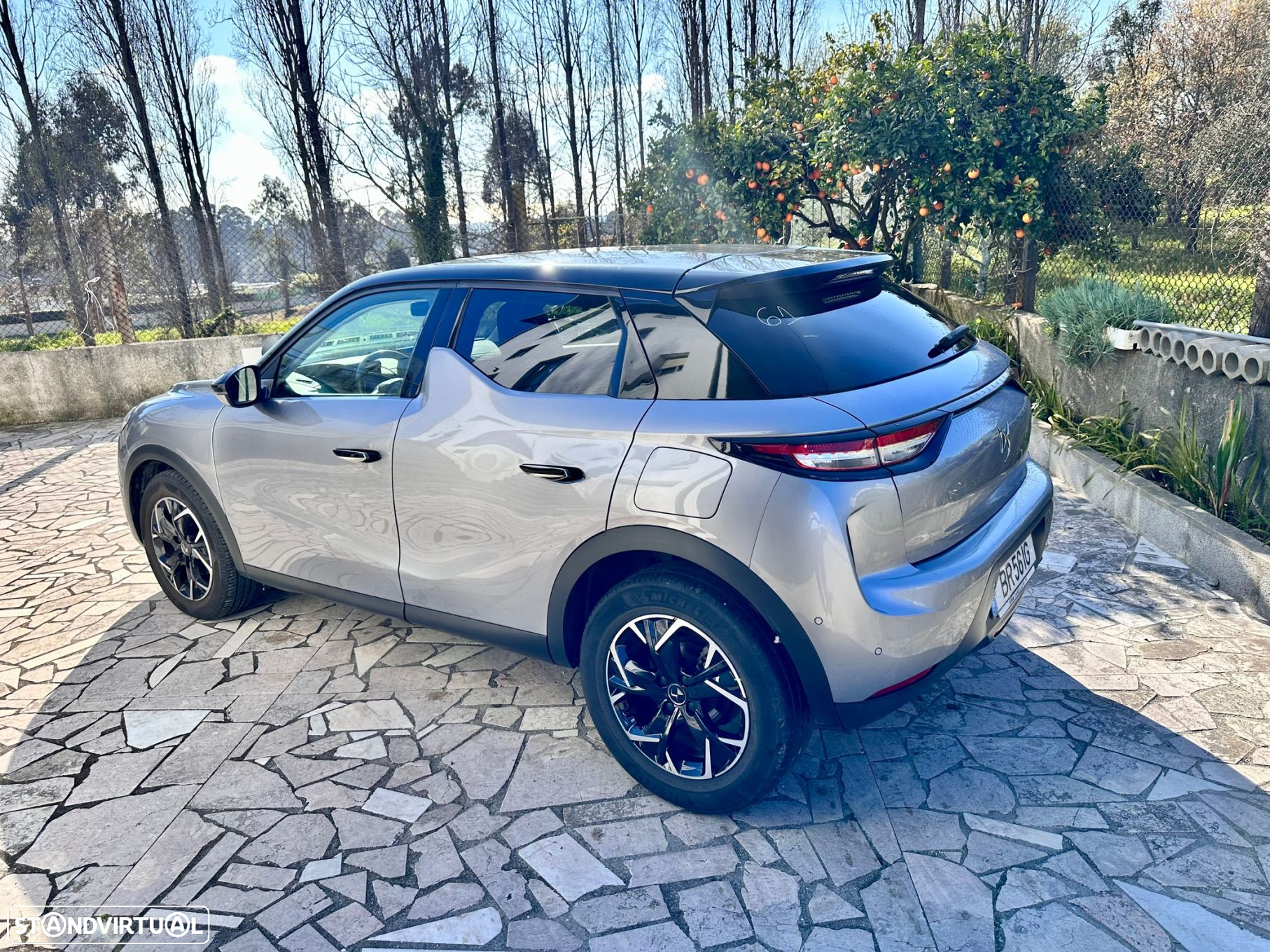 DS DS3 Crossback 1.2 PureTech SE Connected Chic - 2